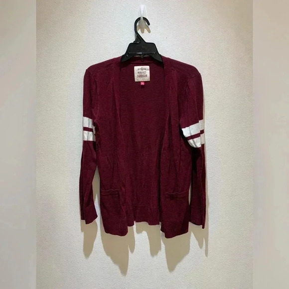 SO Perfect Cardigan Juniors Open Front Long SleeveBurgundy Pockets Casual Size L - Picture 1 of 8